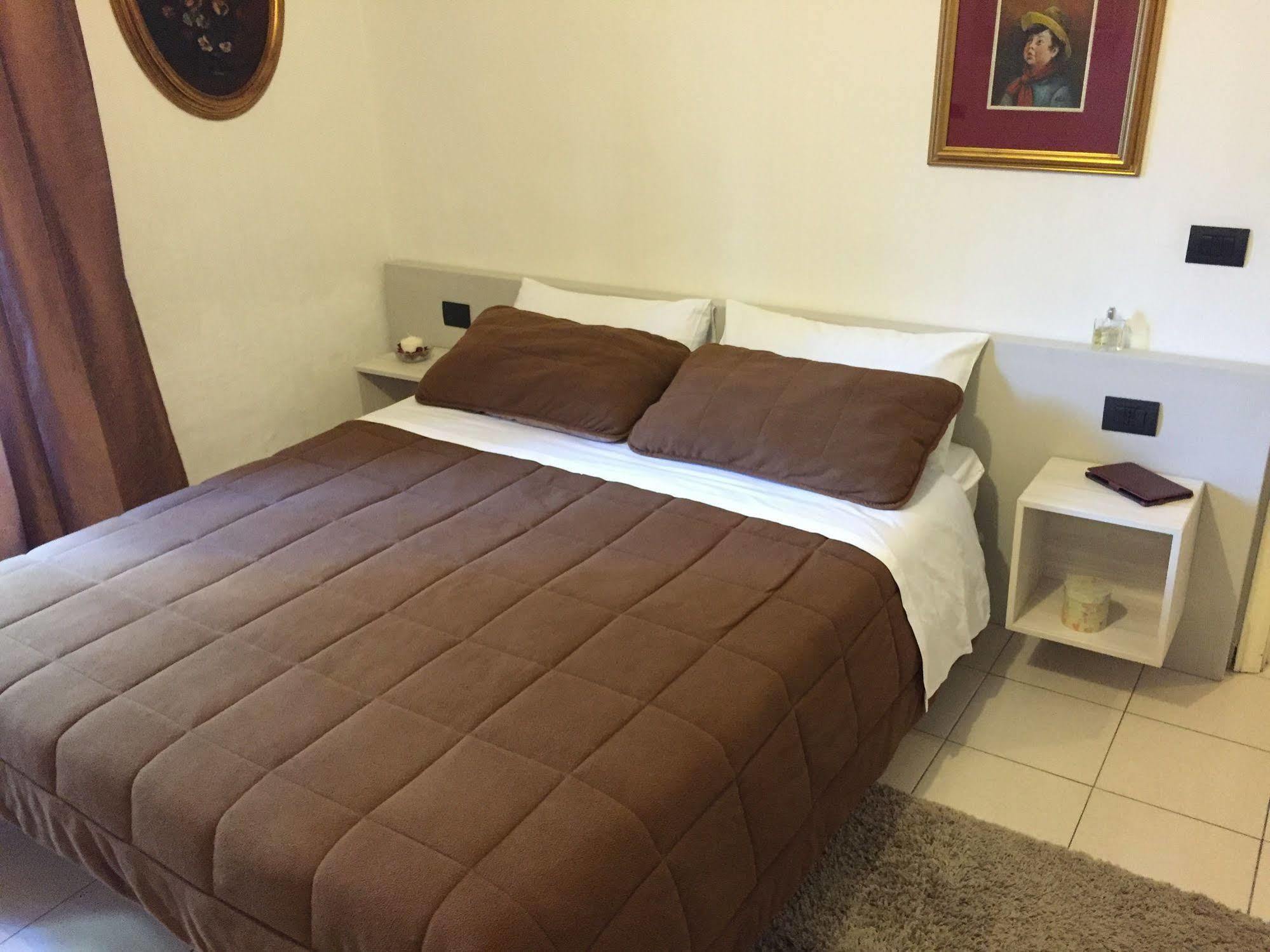 Greenriver Hotel Ponsacco Buitenkant foto